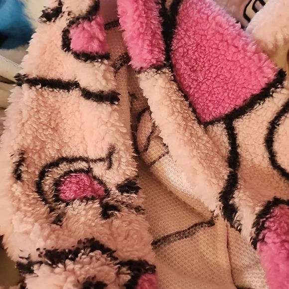 Disney Piglet Fleece Jacket NWT Size M - Picture 4 of 5